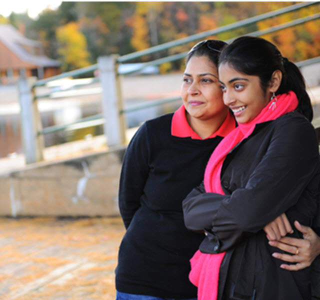 visitors health insurance that covers illnesses and injuries