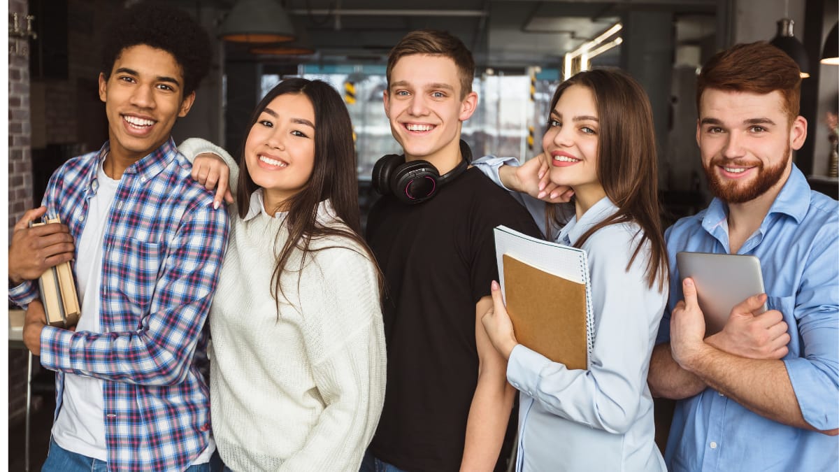 Green Card Holders As International Students What You Should Know?