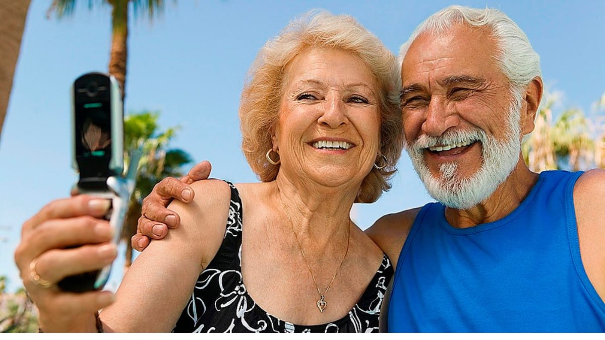 Best Visitors Insurance for Parents over 70