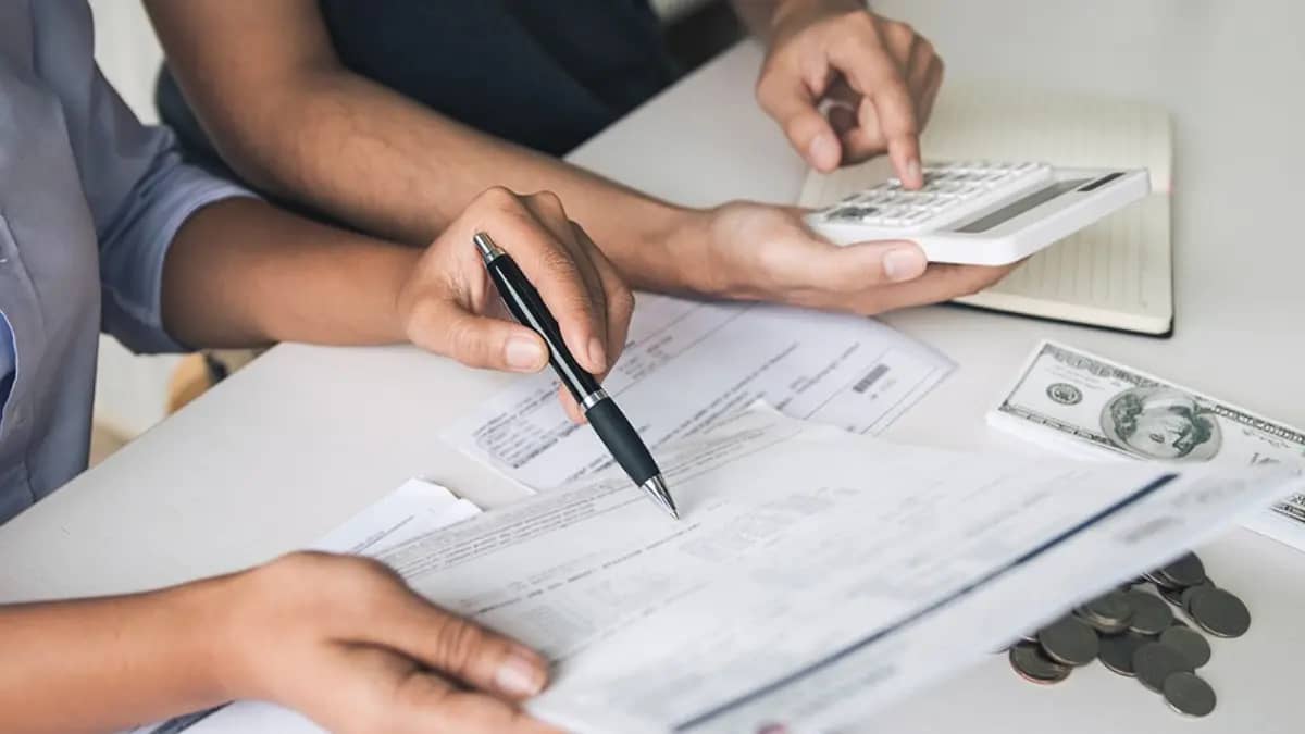 Deductible vs. Premium: Finding the Balance for Affordable Coverage