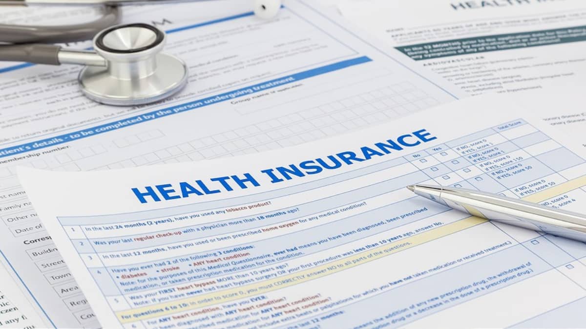7 Essential Features of Visitor Insurance in US