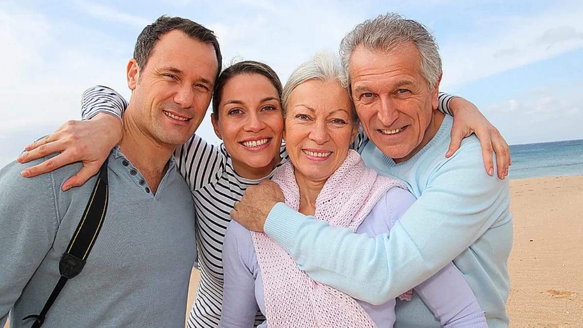 Can I Extend My Parents’ Visitor Insurance If Their Trip Is Extended?