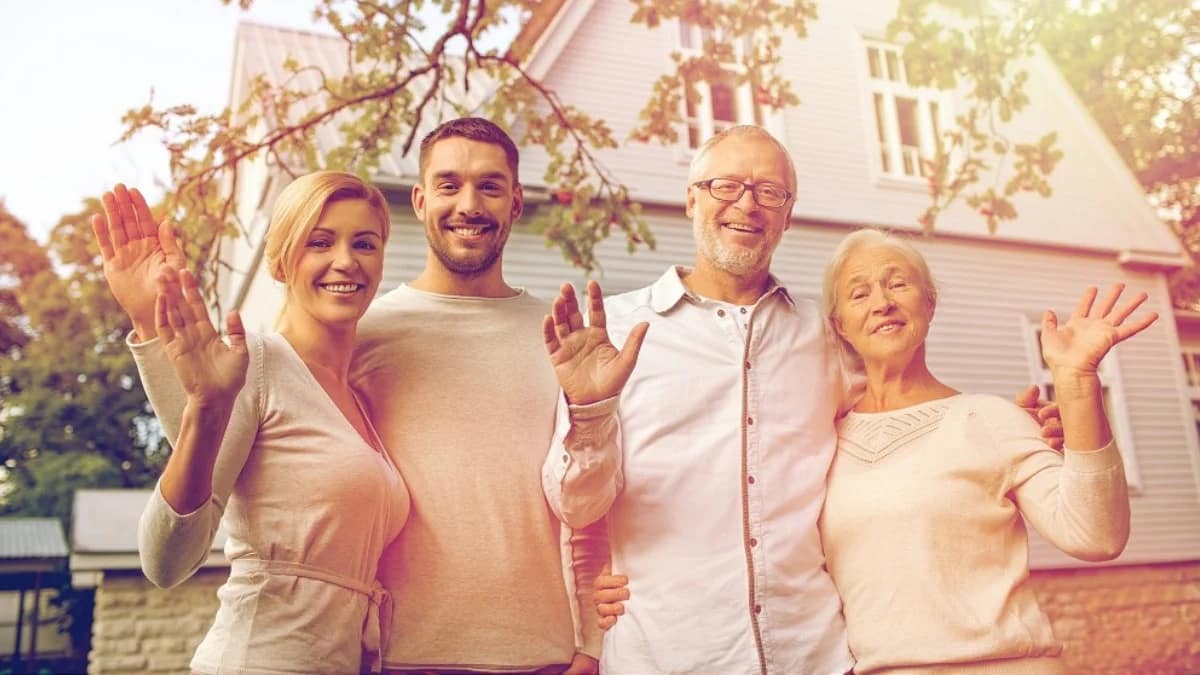 Family Health Insurance for Green Card Holders with Parents Visiting from Abroad