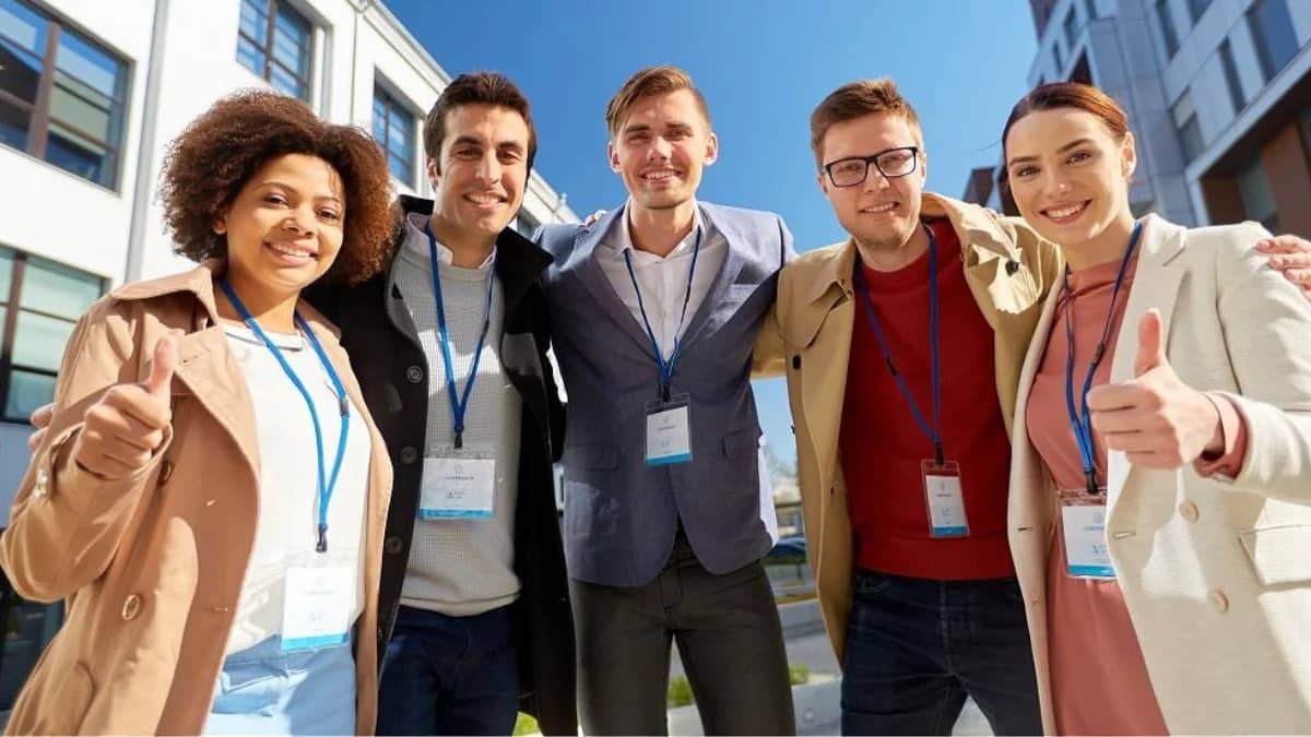 Top 9 Best Health Insurance for Students Studying Abroad