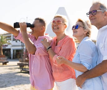 Group Travel Insurance for Seniors: Tips and Recommendations for Seniors Traveling in a Group