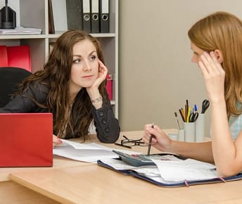 How Deductibles Work in Visitor Insurance for US Travel: Should You Choose $0 or $250?