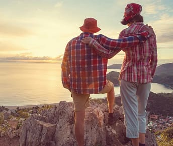Is Visitor Insurance Available for Long-Term Trips to the USA (6 to 12 Months)