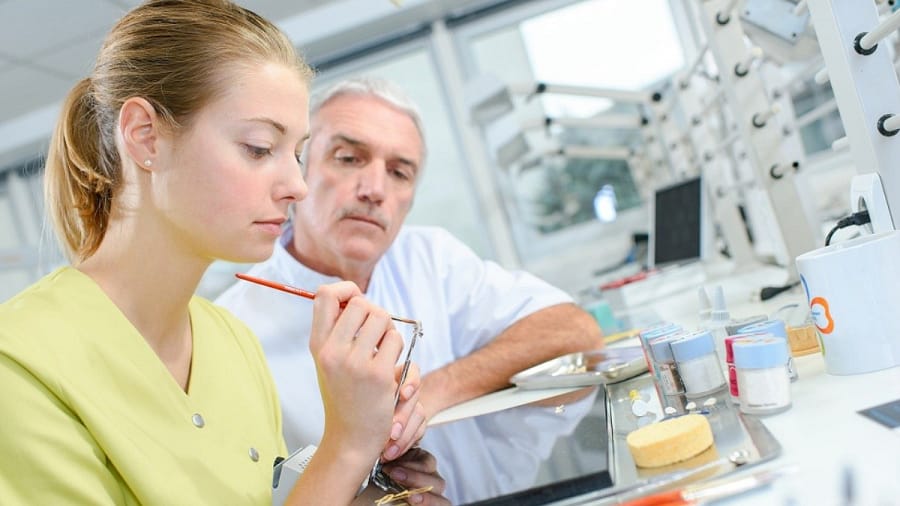 How Emergency Dental Coverage Works in Visitor Insurance Plans?