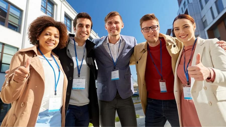 Top 9 Best Health Insurance for Students Studying Abroad