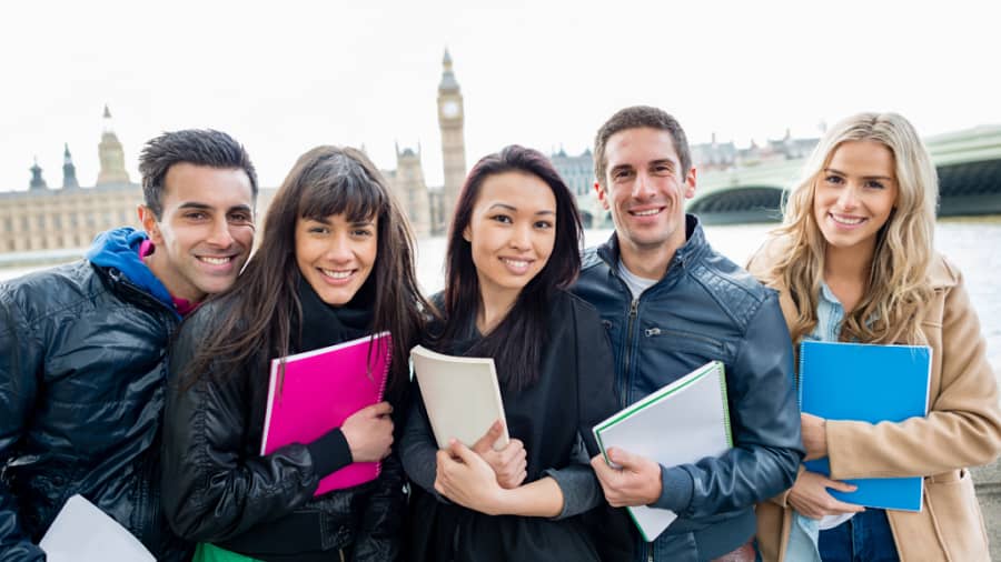 10 Best Health Insurances for International Students Visiting the US