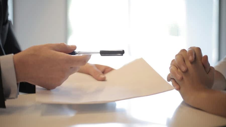 visitors-insurance - health-insurance-for-foreign-visitors-1